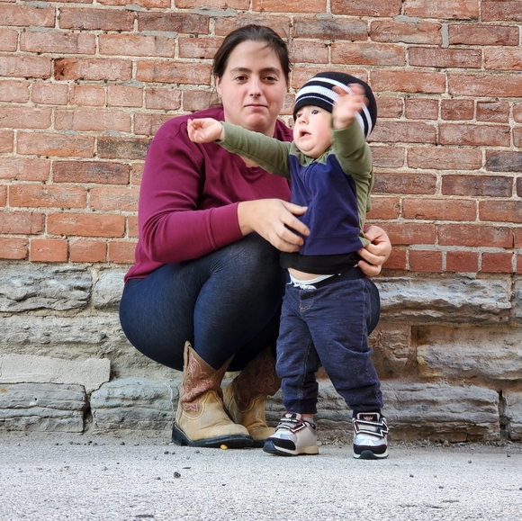 Meet your Posher, Lydia - Picture 3 of 16